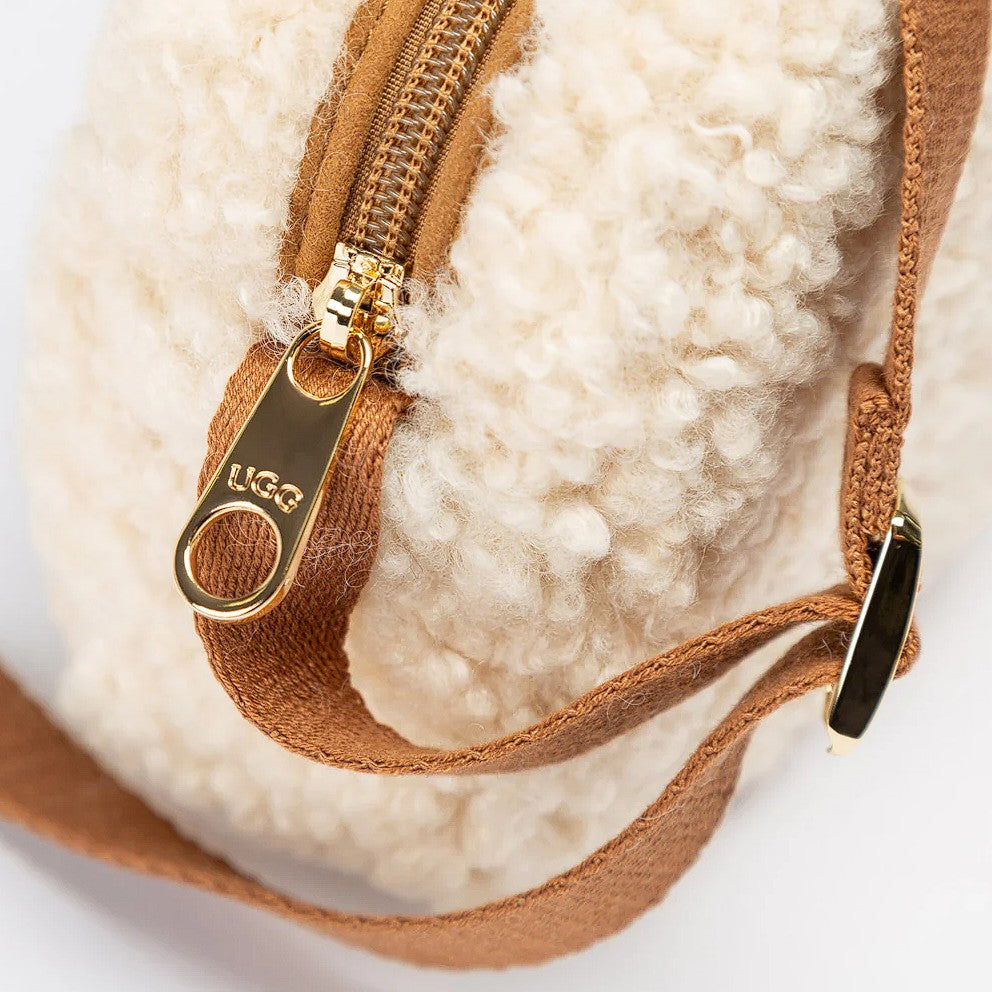 어그 헤이즐 크로스 백 B013 / Ugg Hazel Cross Body Bag