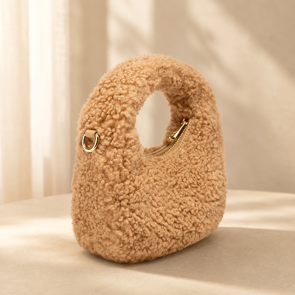 어그 모모 시어링 숄더백 OZB020 / UGG Momo Shearling Small Bag