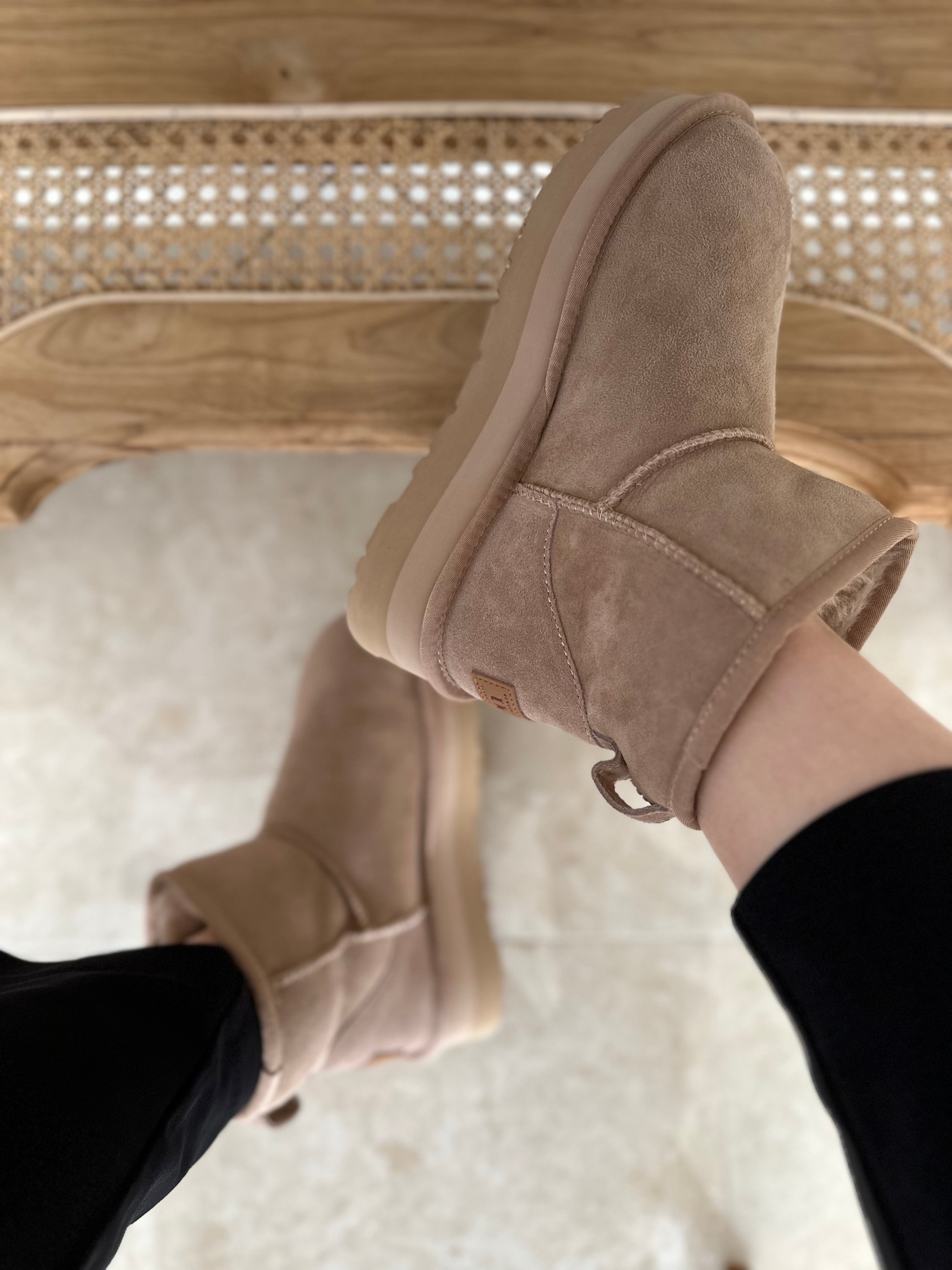 UGG 클래식 미니, 미니 굽, 미니 로고 ( Classic Mini, Classic Ultra Platform, Classic Mini Logo)
